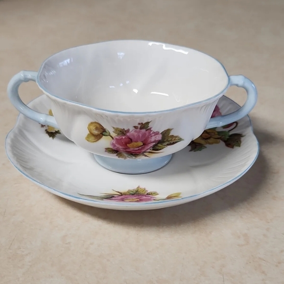 Vtg Shelley Dainty Fine Bone China Begonia Cream Soup Bowl and Plate - Picture 14 of 14